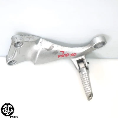 01-07 SUZUKI HAYABUSA REAR LEFT PASSENGER FOOT PEG - Image 1 of 4