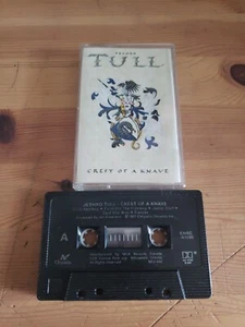 JETHRO TULL Crest Of A Knave - Picture 1 of 2