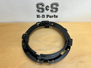 ANELLO DI MONTAGGIO faro anteriore originale Harley-Davidson Touring 7" 67700204 - Foto 1 di 3