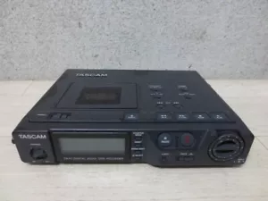 Tascam DA-P1 Portable DAT Recorder - Picture 1 of 3