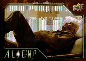 Upper Deck Alien 3 2019 código de barras plateado paralelo #40 urgencia de su situación - Imagen 1 de 1