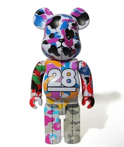 4 Bearbrick Be@rbrick Sigillato A BATHING APE 28° anniversario #2 400% MEDICOM NUOVO - Foto 1 di 10