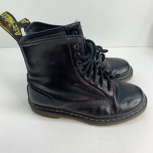 Bota para mujer Dr. Martens de cuero fresado - negra pulida lisa talla 9 LEER - Imagen 1 de 12