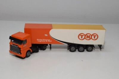 B54 1:87 EFSI SCANIA 113M 113 M TNT GLOBAL EXPRESS TRUCK WITH TRAILER EXC. COND. - Immagine 1 di 4