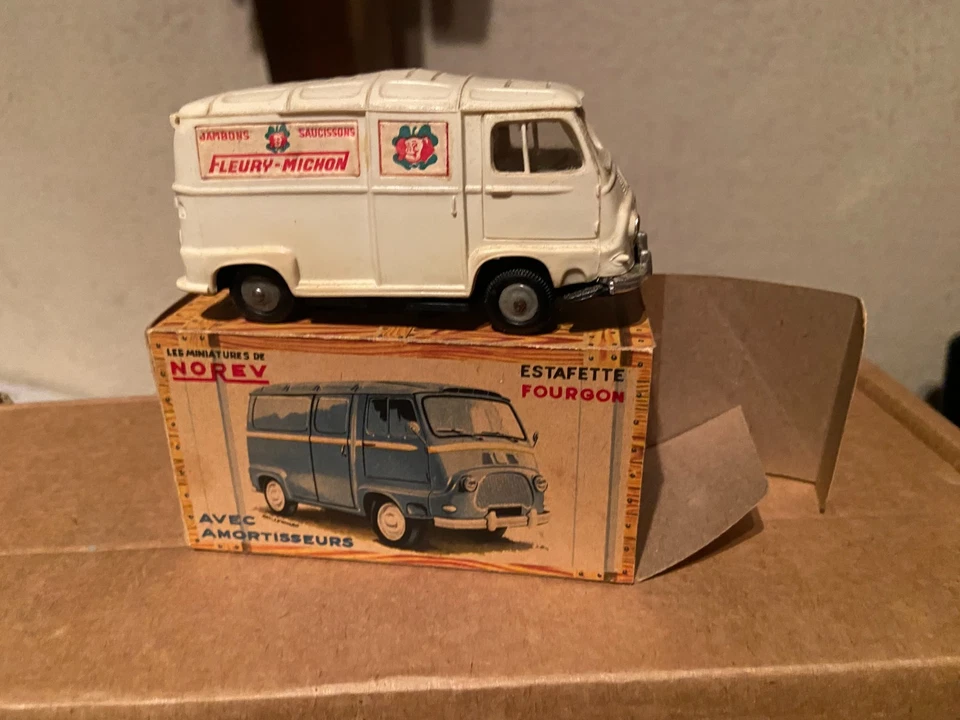 NOREV PLASTQUE ANCIENNE RENAULT ESTAFETTE FLEURY MICHON-ÉCHELLE 1/43 IDEM PAYA , - Photo 1/4
