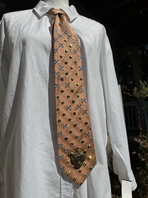 Corbata de safari Orange Mad Jaguar Royalty Foto 1 de 4