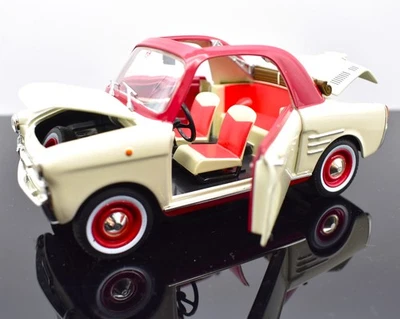 Modellino auto Autobianchi Bianchina scala 1:24 collezione modellismo statico - Immagine 1 di 4