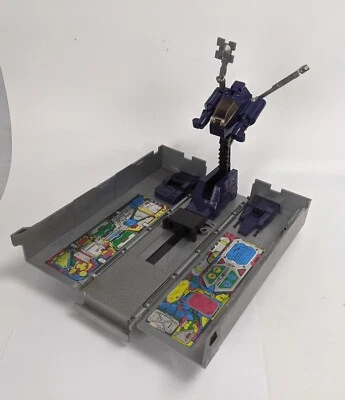 Hasbro 1985 Transformers Optimus Prime Worn Broken Trailer Of Love - Image 1 of 4