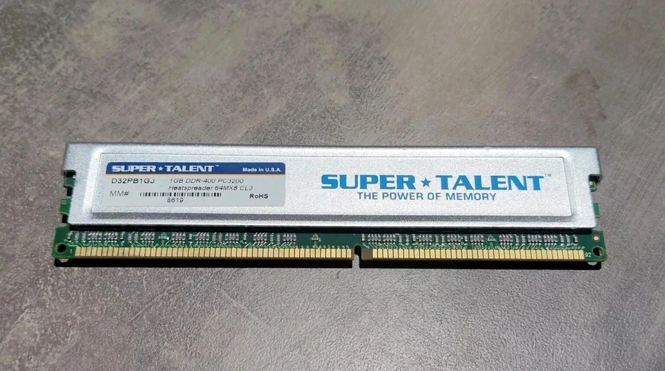 Super Talent D32PB1GJ 1GB PC3200 DDR400 Desktop Memory - Image 1 of 4