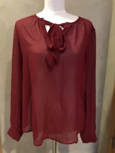 NWT The Limited red blouse sheer tie front work dressy top Christmas M Med NEW - Picture 1 of 3