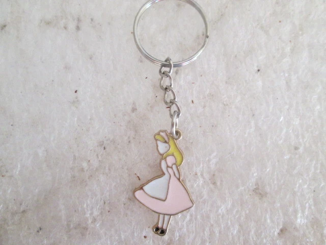porte cle  disney alice au pays des merveilles robe rose - Photo 1/1