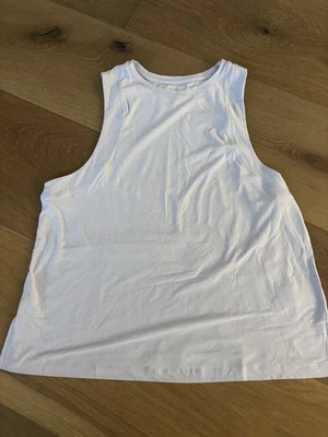Old Navy Active Go Dry Size Small Tall Lavender Tank- NWT - Image 1 of 4