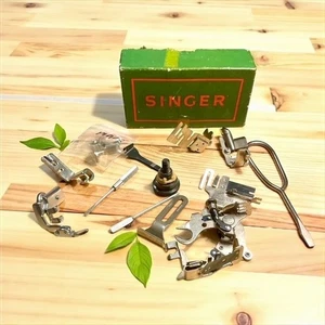 Singer Nähmaschinenaufsätze Set mit Box Simanco Vintage (S601) - Bild 1 von 11