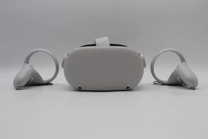 Oculus Quest 2 Virtual Reality Headset Bundle 256GB - Picture 1 of 9