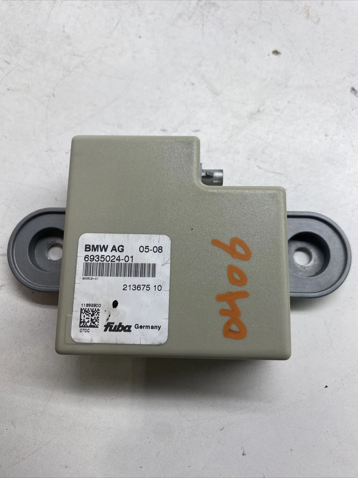 2008 2010 宝马 535XI E60 安腾放大器控制模块 原始设备制造商 6935024-01 原始设备制造商 — 第 1/4 张图片