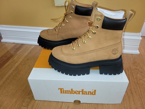 Stivali plateau Timberland Sky da donna 6 pollici stringati in pelle nabuk grano taglia 7