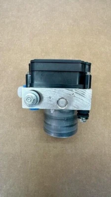 New OEM Mopar 68502475AA ABS Control Module 2020 Ram ProMaster 1500 2500 3500 - Image 1 of 4