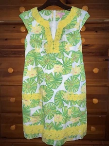 Lilly Pulitzer 2 Prep grün HÜFT HIP HURRA TORI KLEID Taschen Frösche gelbe Borte - Bild 1 von 3