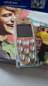 Nokia 3200 (Unlocked) Mobile Phone Boxed Excellent Condition  - Afbeelding 1 van 6