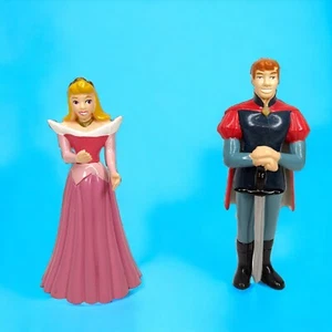 Monorail Cinderella Castle Playset Replacement Pieces Aurora & Prince Phillip - Picture 1 of 9