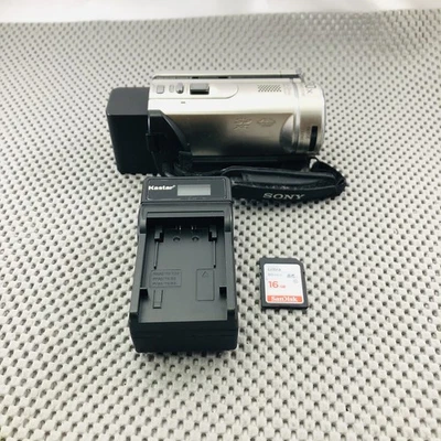 Videocámara Sony HDR-PJ200 alta definición Handycam 5,3 MP proyector incorporado Foto 1 de 4