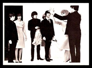 1964 Topps Beatles A Hard Day's Night #9 Paul gets to dance... NM/MT *d2