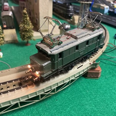 Marklin SE 800 3011 DB Green SE 800 E-LOK Locomotive 1949-1951 - Image 1 of 4