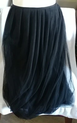 Lililth Blk Bubble Hem Tulle Side Zip Skirt Sz S NWOT - Image 1 of 4