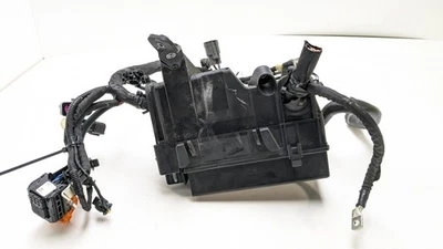 VOLVO XC40 FUSE BOX 2.0 MHEV 32331868 2024 - Image 1 of 4