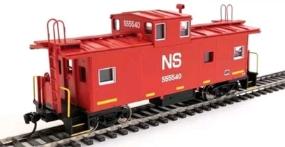 Walthers HO Scale International Wide Vision Caboose Norfolk Southern #555540 - Image 1 of 4