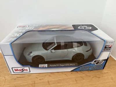 Maisto 1:18 Die-Cast Special Edition Porsche 911 Targa 4 GTS (992.2) Grey - New - Image 1 of 4