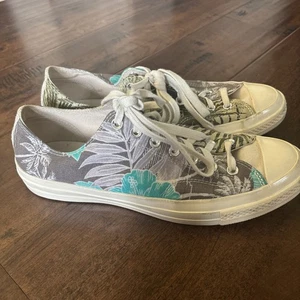Converse Chuck Taylor All Star Low Tropical Print Unisex Sneakers Size 10 Flower - Picture 1 of 15