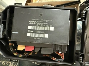 OEM Audi Comfort Control Module 8E0 959 433 BT Temic 00002730D1 w/ Housing - Picture 1 of 1