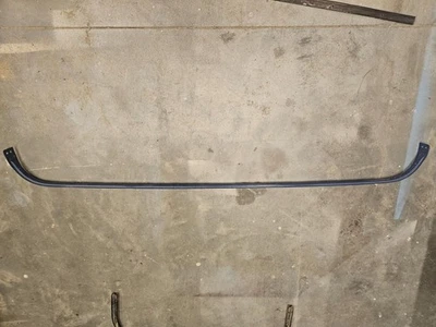 Chevrolet KC 1940 embellecedor interior techo retenedor Foto 1 de 3