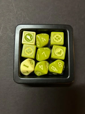 Kingdom Death Monster: Juego de dados de primavera - nuevo en caja - nunca usado  Foto 1 de 3