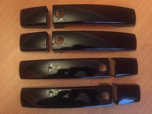 COPRI MANIGLIA PORTA NERO LUCIDO ADATTO A LAND ROVER DISCOVERY 4 2010-2016 SENZA CHIAVE - Foto 1 di 1