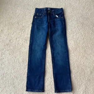 GAP KIDS 7 SLIM STRAIGHT LEG DENIM JEANS, INSIDE ADJUSTABLE WAIST, FIVE POCKETS - Picture 1 of 4