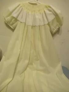 P56 Girls Size 6X Little Cousins Yellow White Eyelet Lace Hand Smocked Dress - Picture 1 of 10