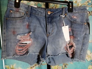 NWT Candie's Junior High Waist Dest. Shorts, Size 11, Retail $38.00 - Picture 1 of 2