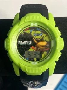 Boys' Teenage Mutant Ninja Turtles LCD Watch - Green - Picture 1 of 12