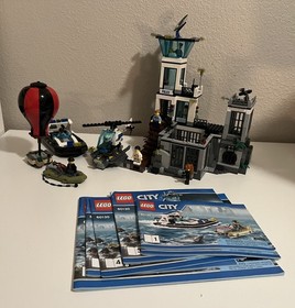 LEGO CITY: Prison Island (60130) - 100% Complete Minifigs +  Instructions