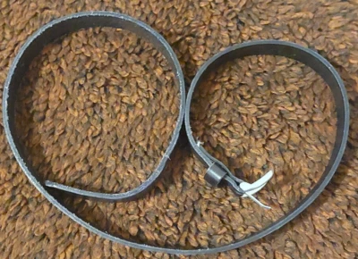 Esprit Ledergürtel schwarz Damen 85 cm 1,8 cm breit getragen - Bild 1 von 4