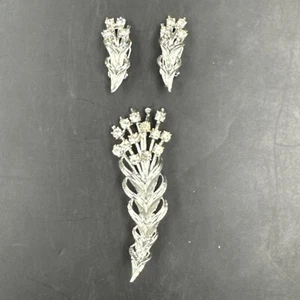 Juego De Colección De Pendientes Broche Moderno De Flor Estrás Tono Plata - Imagen 1 de 8