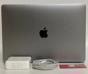MacBook Air 13-inch 2018 1.6GHz i5 8GB 128GB MREE2LL/A - Picture 1 of 6