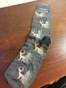 Cremieux Socks, Deer Forest Scene, New, Fits 6-12 1/2 - Picture 1 of 5