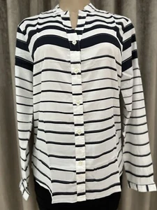 The Limited Women's Shirt Button Up BlackWhiteStriped Long Sleeve Blouse S. - Picture 1 of 6