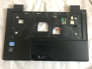 TOSHIBA TECRA R940 PALMREST & TOUCHPAD - Picture 1 of 2