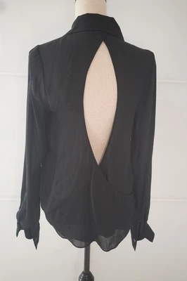 Camisa social Haute Hippie preta 100% seda costas abertas manga longa tamanho P - Imagem 1 de 4