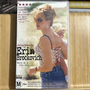 Erin Brockovich VHS Video Cassette Tape 2000 Drama Julia Roberts (S4.1) - Foto 1 di 4