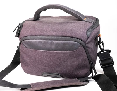 Estuche acolchado para cámara de hombro 29x18x19 cm Foto 1 de 4